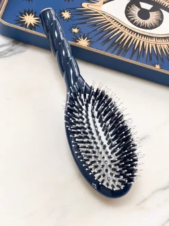 Édition limitée N.03 La Brosse Cuir Chevelu Sensible L'INDISPENSABLE DOUCEUR Bleu Nuit Constellations|La Bonne Brosse Fashion