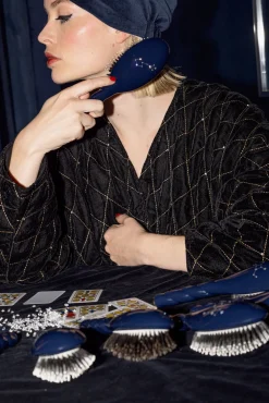 Édition limitée N.03 La Brosse Cuir Chevelu Sensible L'INDISPENSABLE DOUCEUR Bleu Nuit Constellations|La Bonne Brosse Fashion