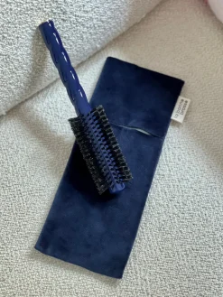 La Pochette "Brosse Ronde N.05" Bleu Myrtille|La Bonne Brosse Best Sale