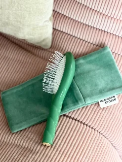 La Pochette "Petite Brosse" Vert Amande|La Bonne Brosse Best