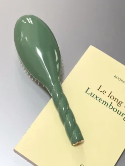 N.04 La Brosse Démêlante & Massante LA MIRACLE Vert Amande|La Bonne Brosse Store