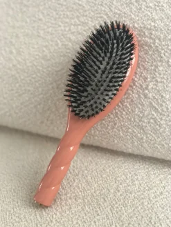 N.02 La Brosse Démêlante & Soin L'INDISPENSABLE Corail|La Bonne Brosse Clearance