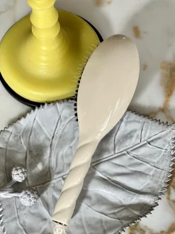 N.02 La Brosse Démêlante & Soin L'INDISPENSABLE Blanc Crème|La Bonne Brosse Outlet