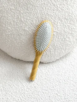 N.07 La Brosse Démêlante & Stimulante L'INTENSE Jaune Safran|La Bonne Brosse Outlet