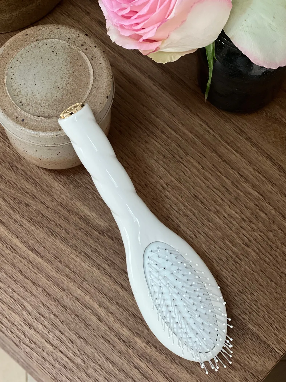 N.04 La Petite Brosse Démêlante & Massante LA MIRACLE Blanc Crème|La Bonne Brosse Online