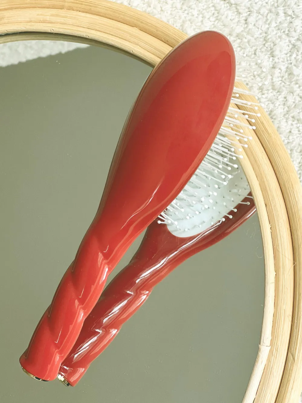 N.04 La Petite Brosse Démêlante & Massante LA MIRACLE Terre Battue|La Bonne Brosse Hot