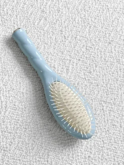 N.07 La Petite Brosse Démêlante & Stimulante L'INTENSE Bleu Ciel|La Bonne Brosse Online